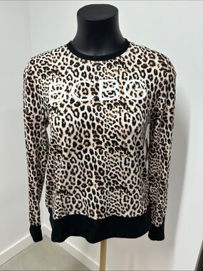 NWT BCBGeneration Leopard Print Graphic Sweatshirt Medium Pullover Crewneck